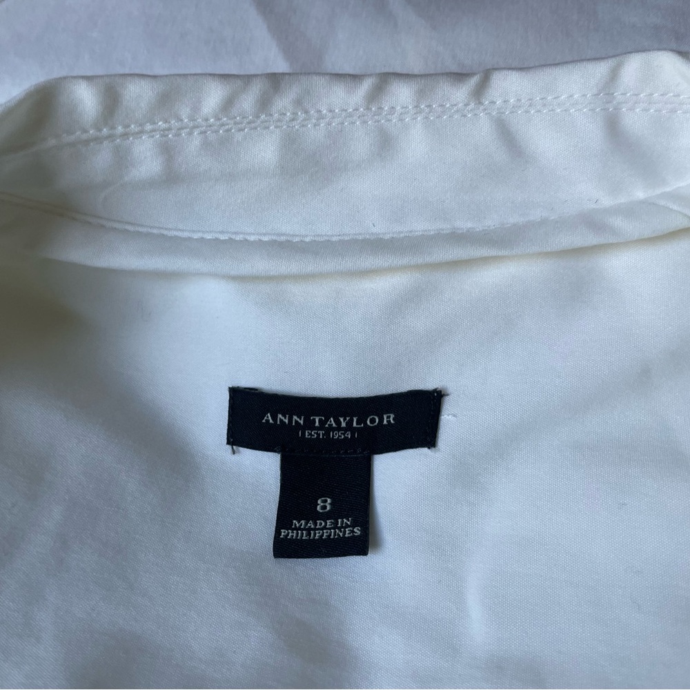 Ann Taylor Solid White Sleeveless Button Down Shi… - image 8